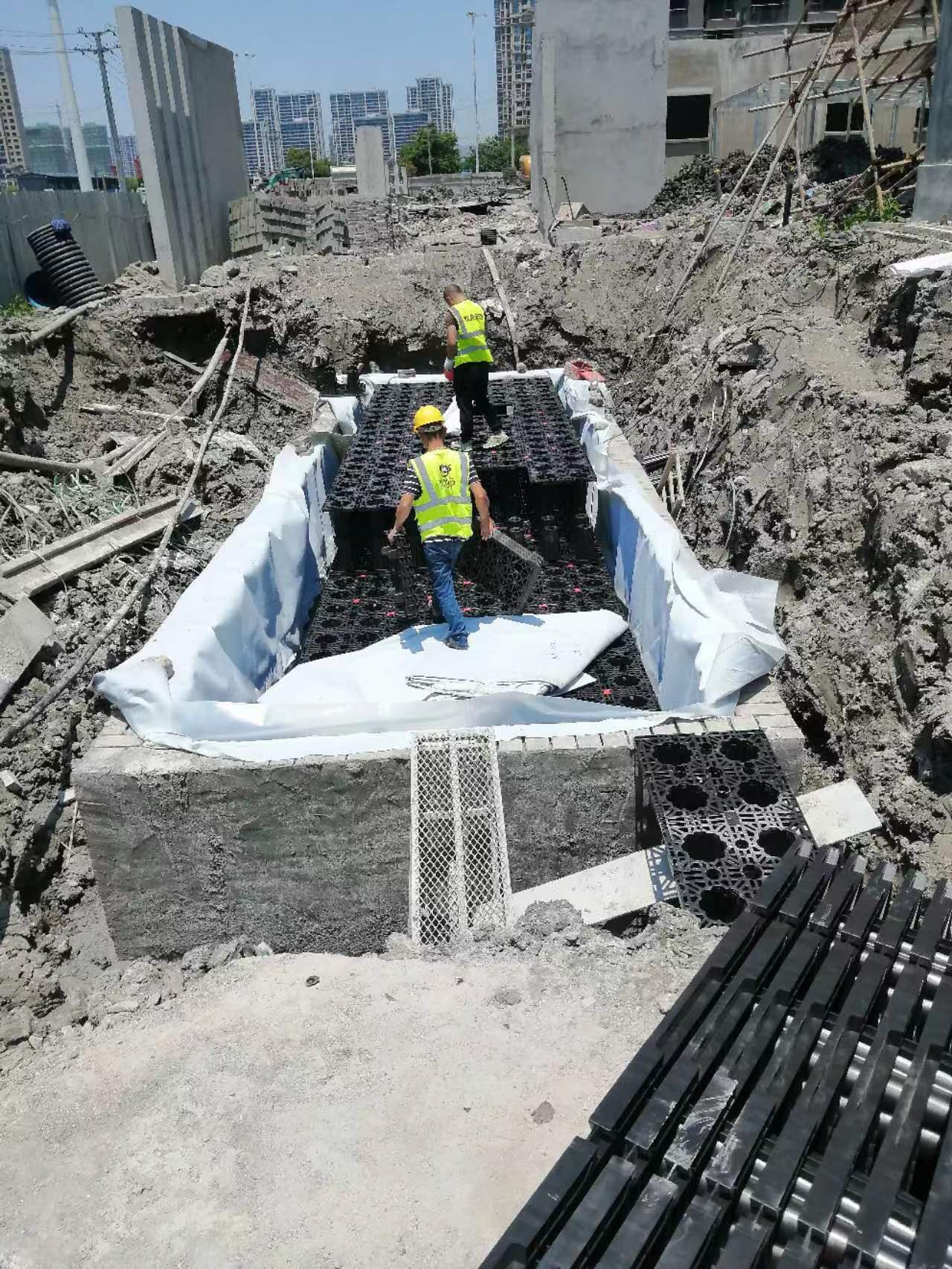 1684891045955472.jpg 4.jpg