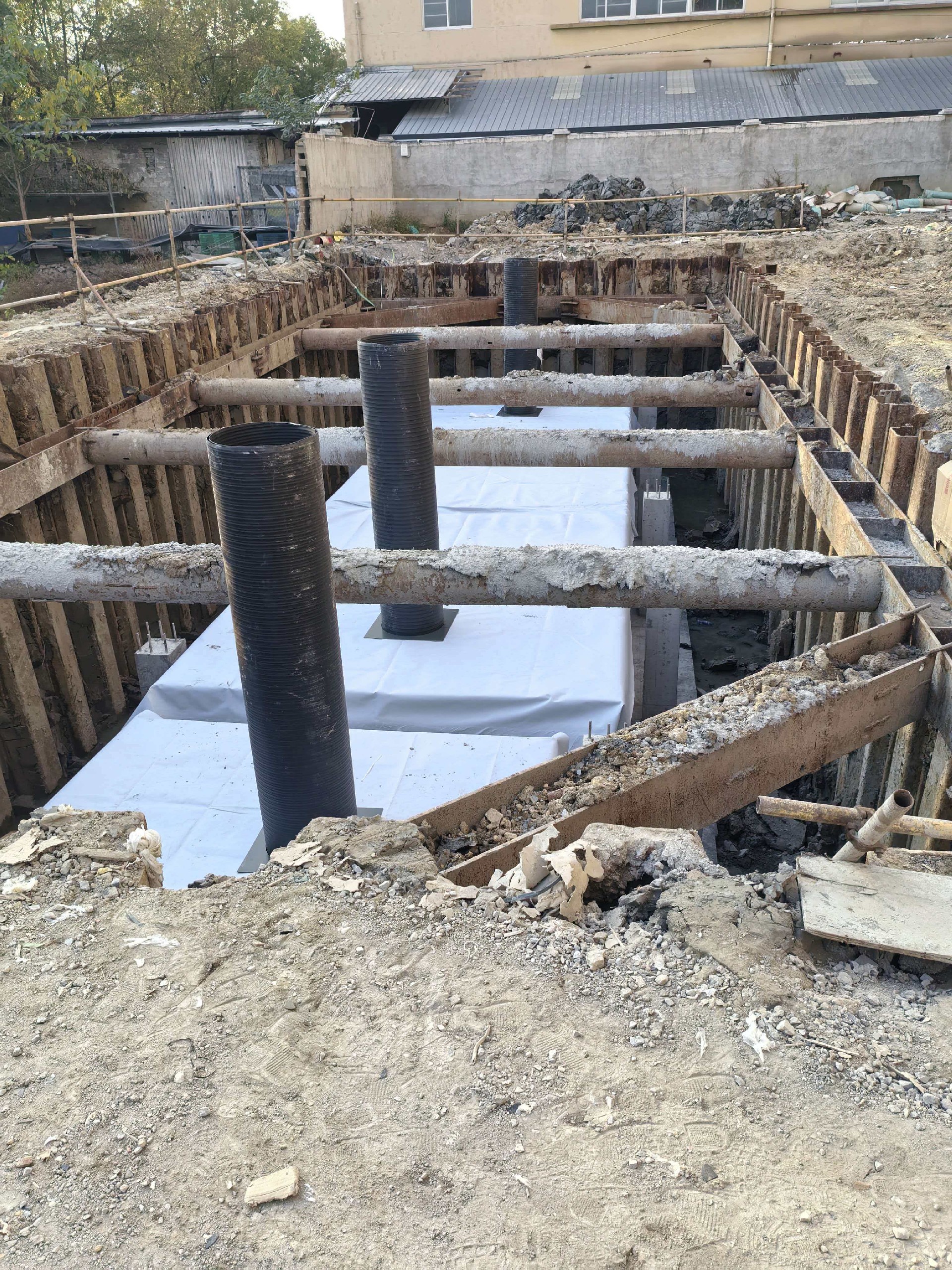 德勵(lì)石雨水收集系統(tǒng)：守好城市“海綿”，讓內(nèi)澇退去、民生落地